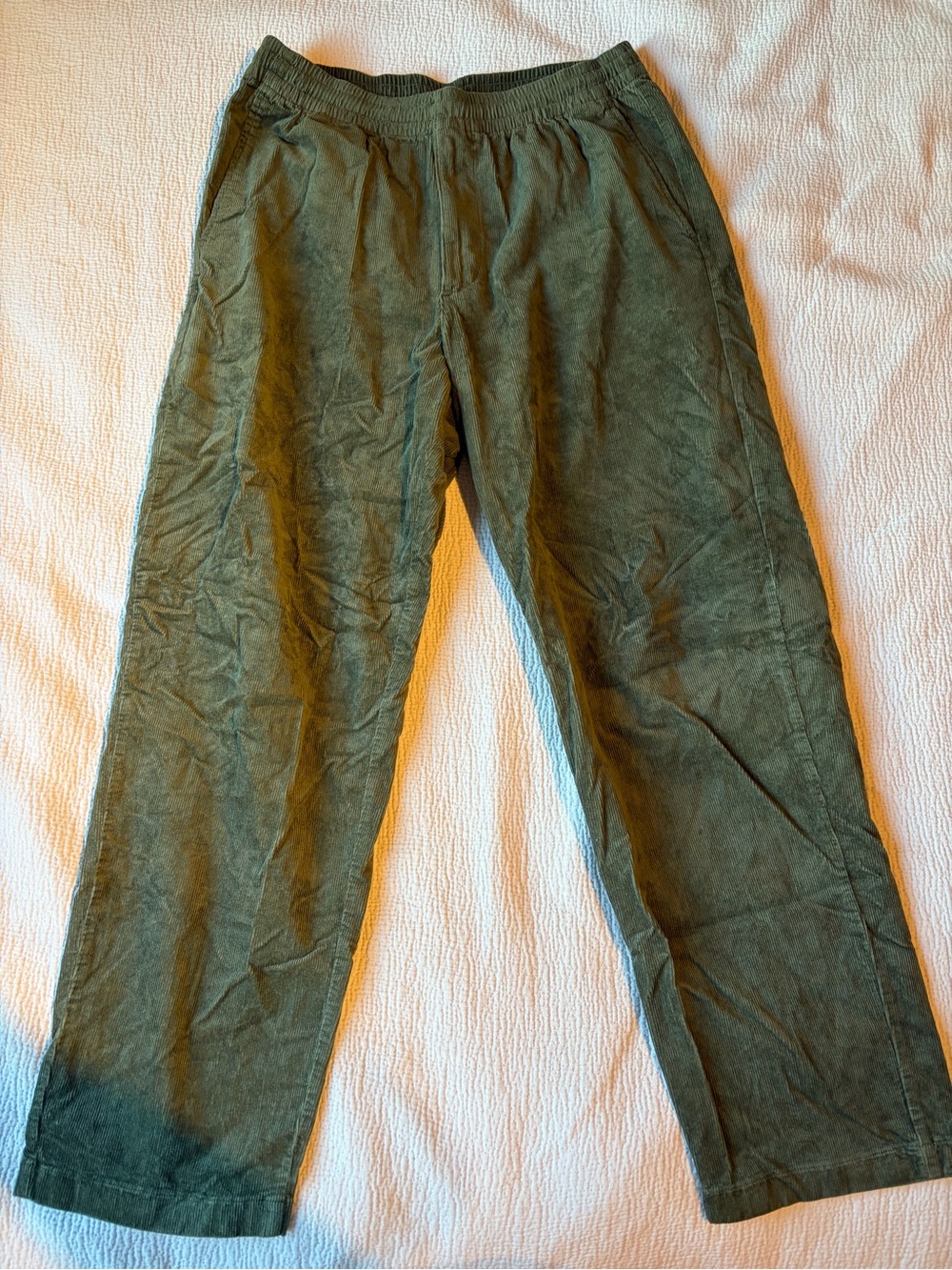 Uniqlo Men's Olive Corduroy Elastic-Waist Pants